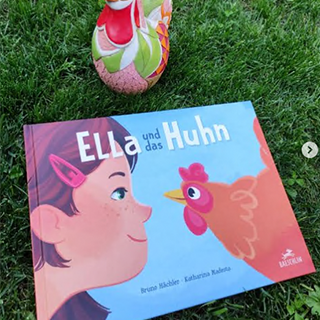 Ella und das Huhn